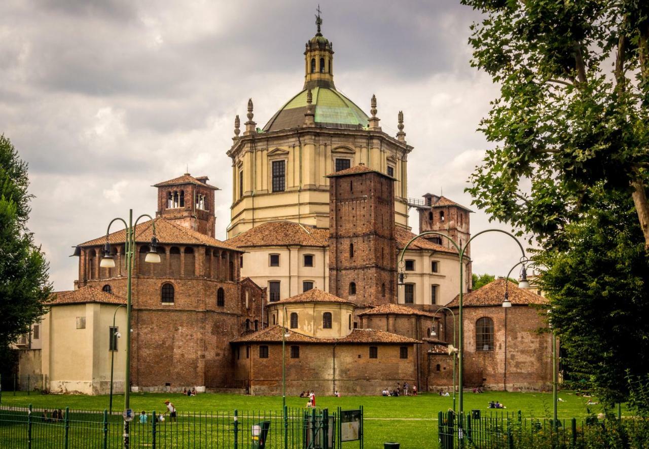 Luvi - Vigevano C Milano Exteriör bild